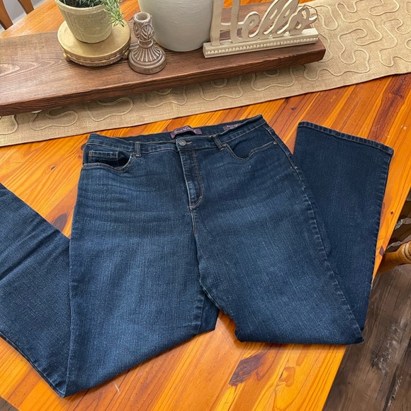 Gloria Vanderbilt Denim - Glorida Vanderbilt Amanda Bootcut Jeans